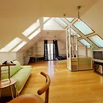 Holiday home приватний з басейном біля моря совіньон Odesa