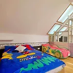 приватний з басейном біля моря совіньон Holiday home *