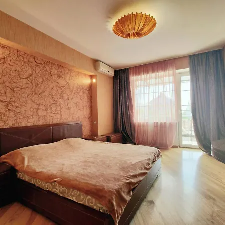 приватний з басейном біля моря совіньон Casa de Férias